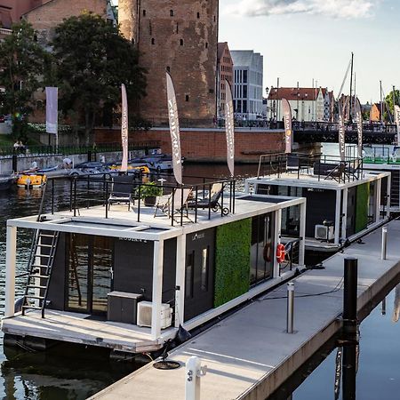 Domy Na Wodzie - La Mare Motlava Houseboats With Sauna By Downtown Apartments 格但斯克 外观 照片
